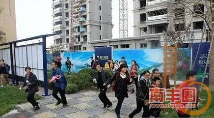 9b82bcc323ff71a1cd910babb2872e50.jpg