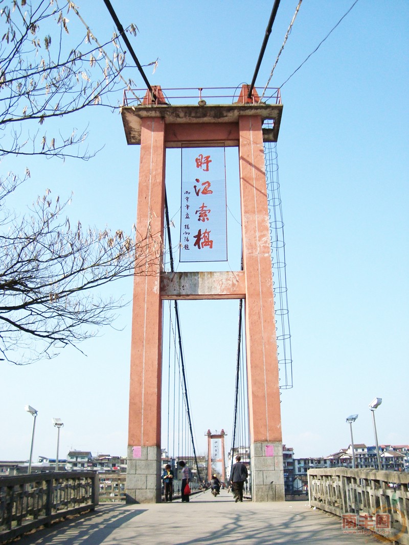 Nipic_658532_20110509144352516187_副本.jpg