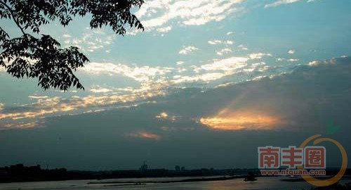 2_20110720100744_gbima.jpg