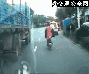 23898f6ca87fcbd1f68197939f6bc96b.gif