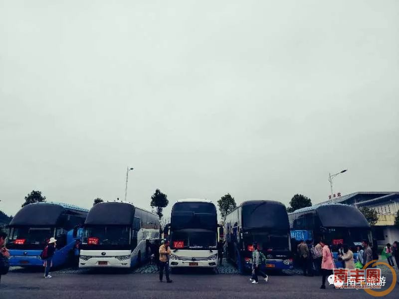 fa64a76ff922c7df8d7b250d18e3dbe0.jpg