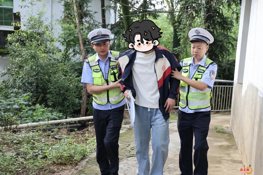 082441kgxxac01gkge1kwq.jpeg